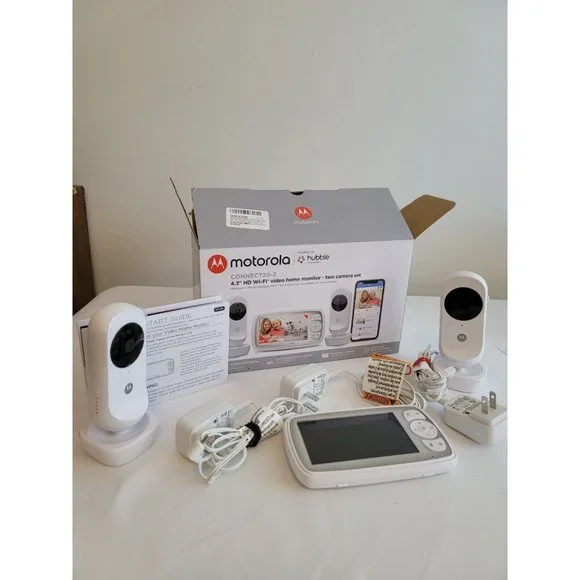 Motorola 4.3 WiFi Video Home Monitor‎ Two Camera Set